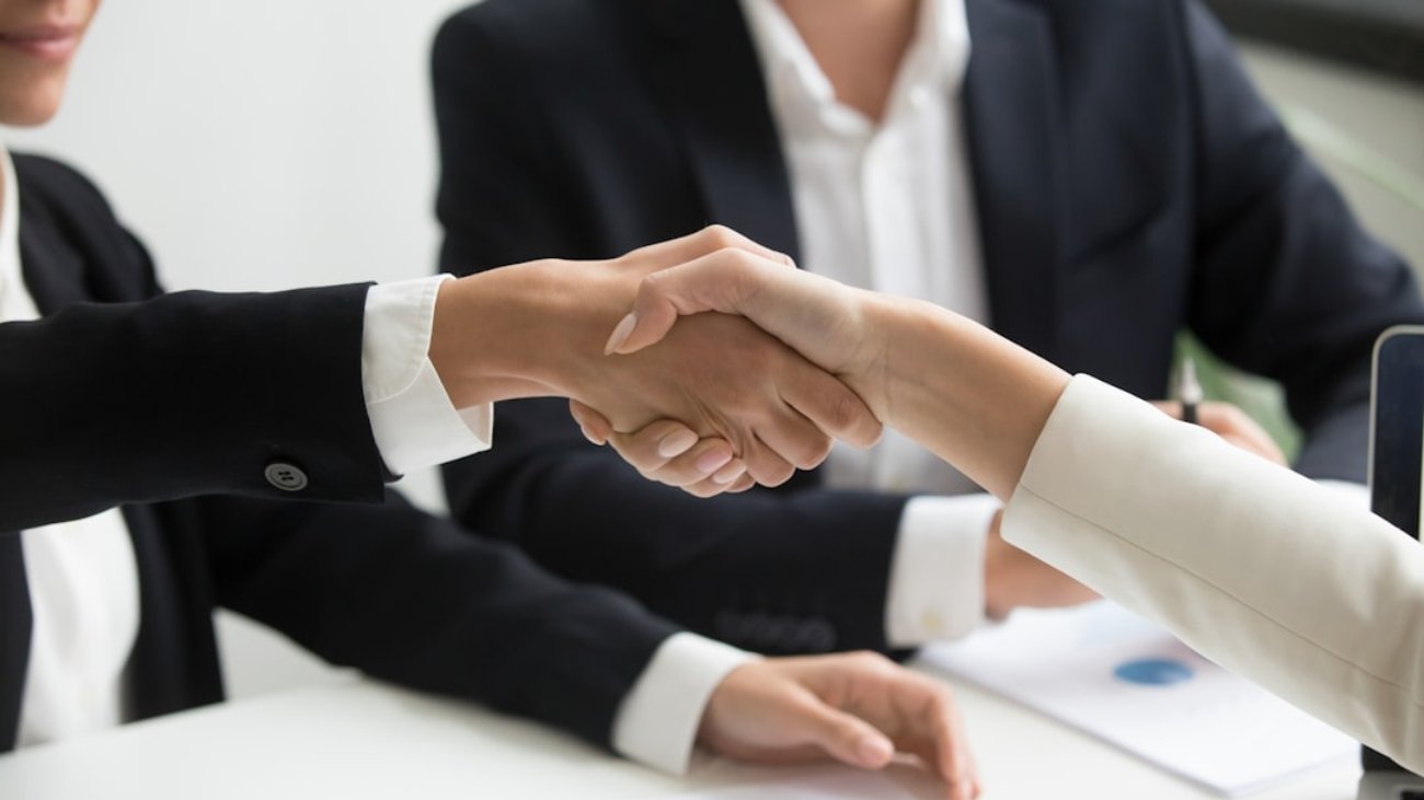 business-handshake-office